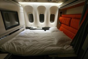Air Canada تضيف مقاعد تتحول إلى أسرّة على طائرات أصغر لأول مرة في كندا