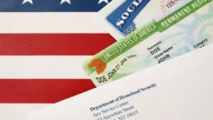 Green Card قد تربك كنديين مقيمين مؤقتًا في أمريكا