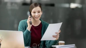 إذا لا تتكلم الإنجليزية جيدًا: كيف تحصل على ترجمة في المستشفى أو المدرسة في كندا؟