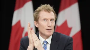 Miller يؤكد أن Canada لن تتراجع أمام Trump عن حظر حسابات التواصل للأطفال دون 16 عامًا