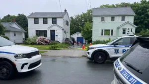 إطلاق نار في Halifax يرسل شابًا إلى المستشفى بإصابات مهددة للحياة