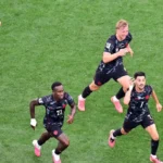 هدف قاتل يكتب تاريخ كندا في كأس العالم ويقودها إلى دور الـ16