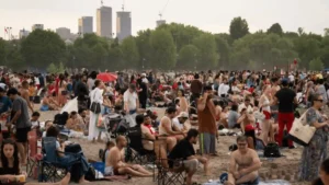 موجة الحر في Toronto ترسل 39 شخصًا إلى الطوارئ خلال خمسة أيام