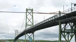 Nova Scotia تبدأ دراسة خيارات مستقبل جسر A. Murray MacKay في هاليفاكس
