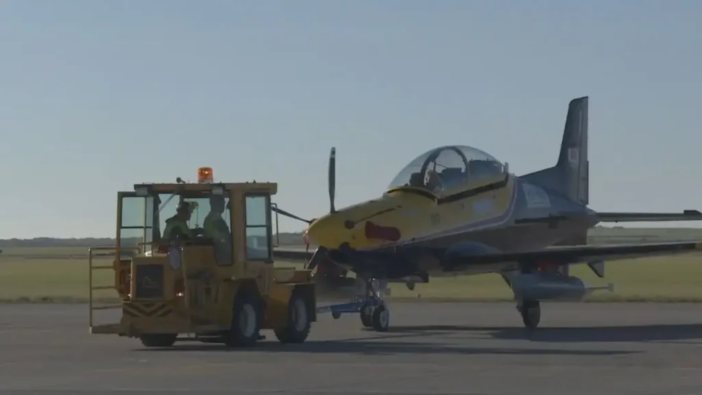 CT-157 Siskin