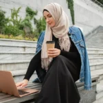 حادثة الحجاب في لندن أونتاريو: امرأة محجبة في حرم جامعي